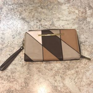 Steve Madden Wrist Wallet